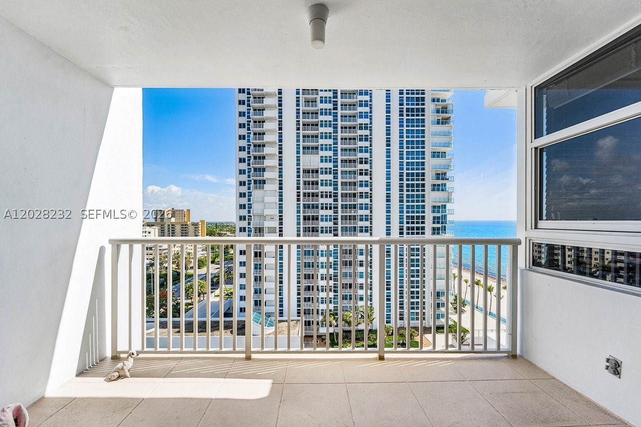 RENAISSANCE OF POMPANO BE - Residential