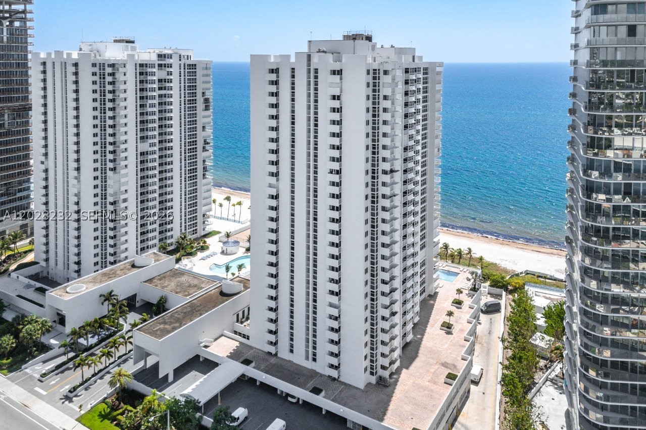 RENAISSANCE OF POMPANO BE - Residential