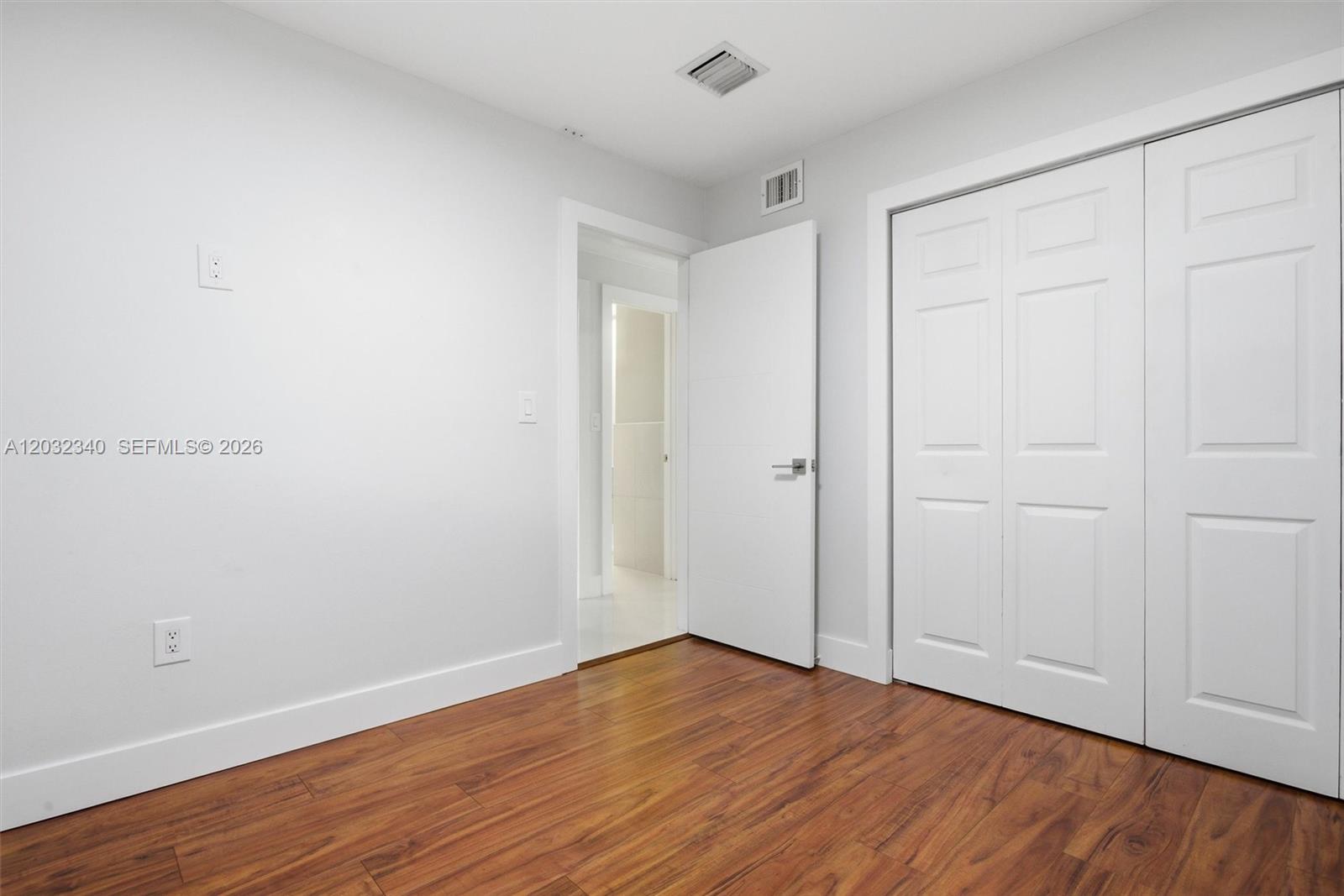 LAKES OF ACADIA UNIT 3 TH - Residential