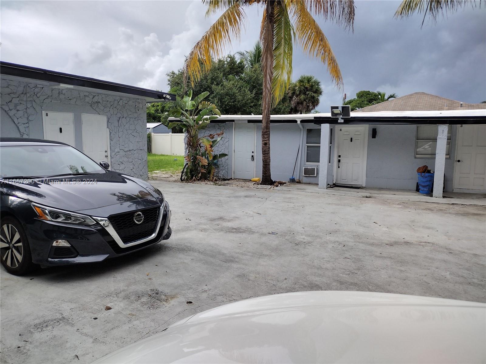 DORSEY PARK - Residential Lease