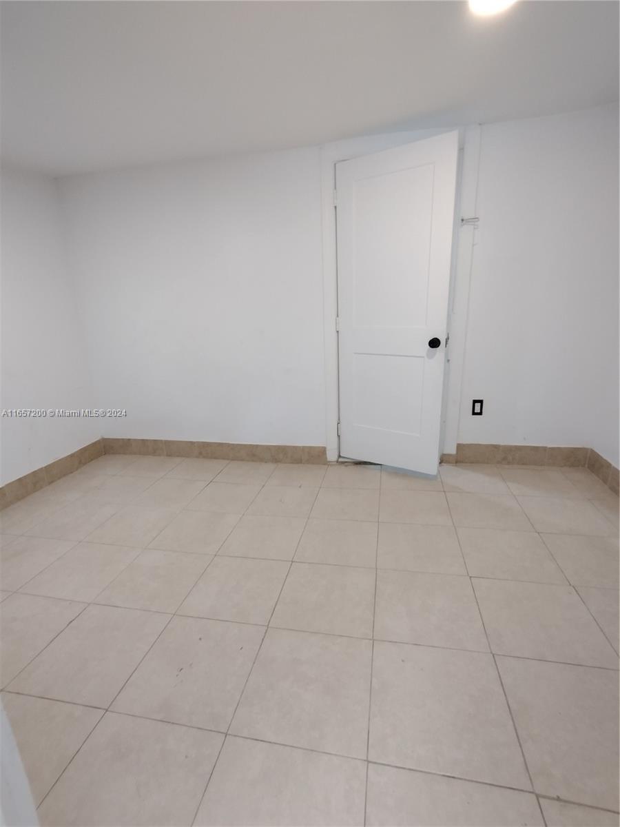 DORSEY PARK - Residential Lease