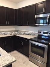 VIA VENTURA NEIGHBORHOOD - Residential