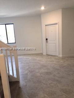 VIA VENTURA NEIGHBORHOOD - Residential