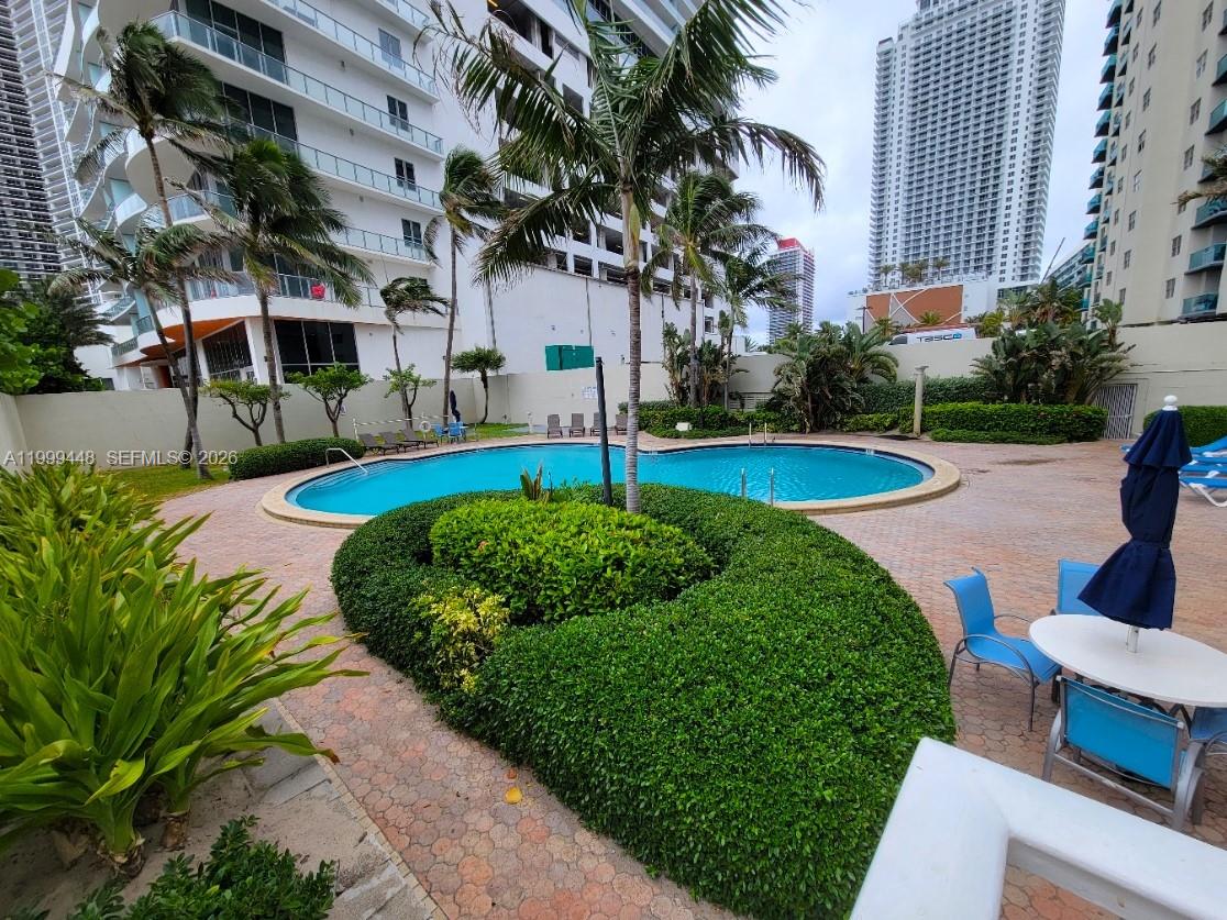 SIAN OCEAN RESIDENCES CON - Residential