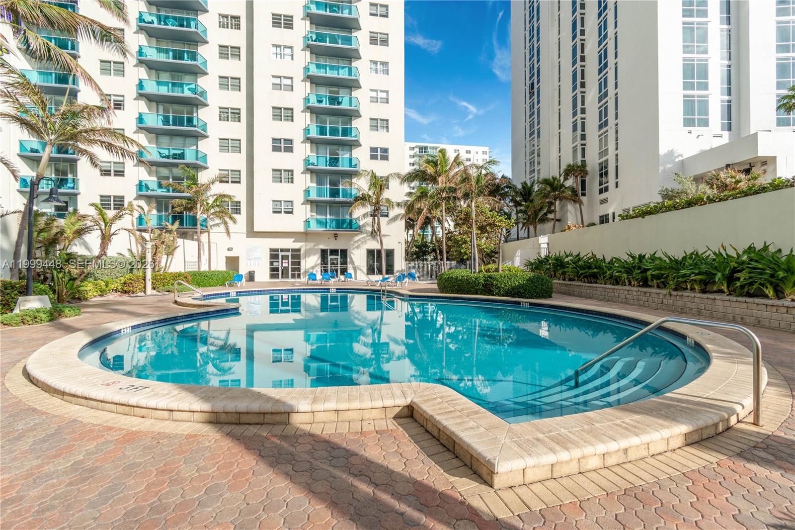 SIAN OCEAN RESIDENCES CON - Residential
