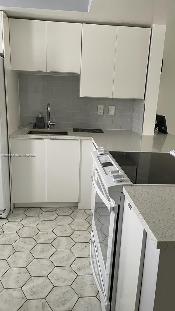 APRIL SONG CONDO - Residential