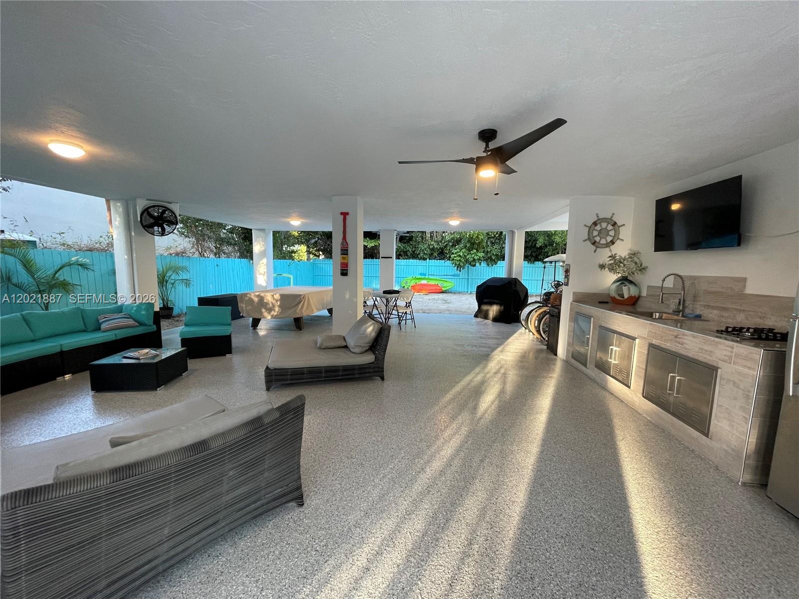 SEASIDE 1ST ADD - Residential
