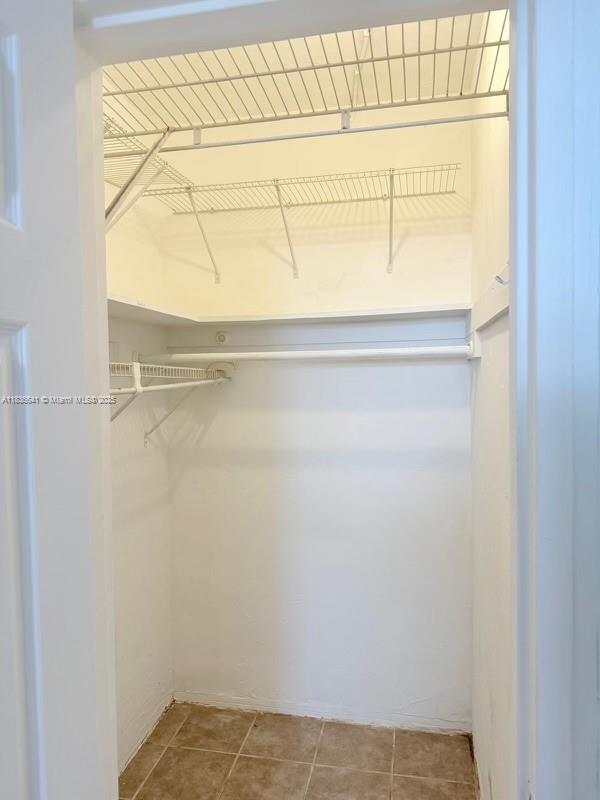 620 CONDO - Residential Lease