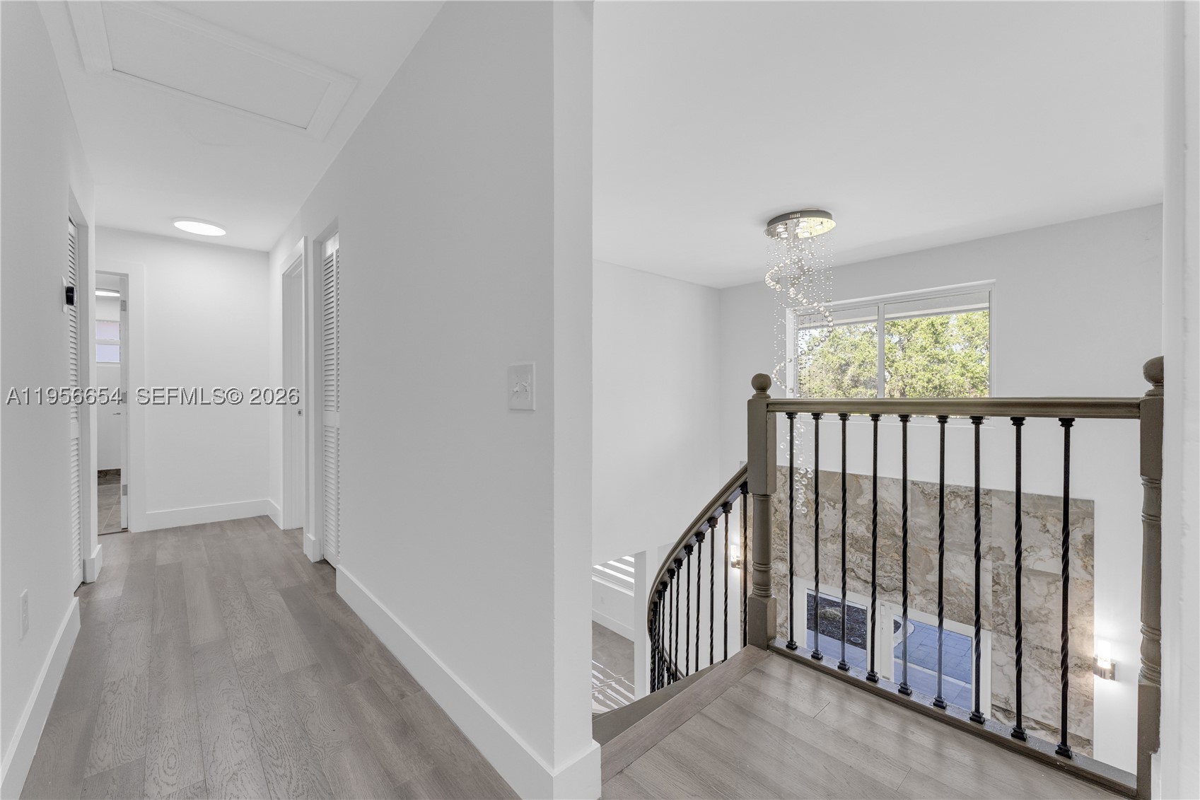 LAUREL OAKS EAST - Residential