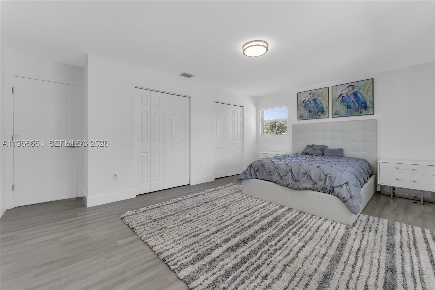 LAUREL OAKS EAST - Residential