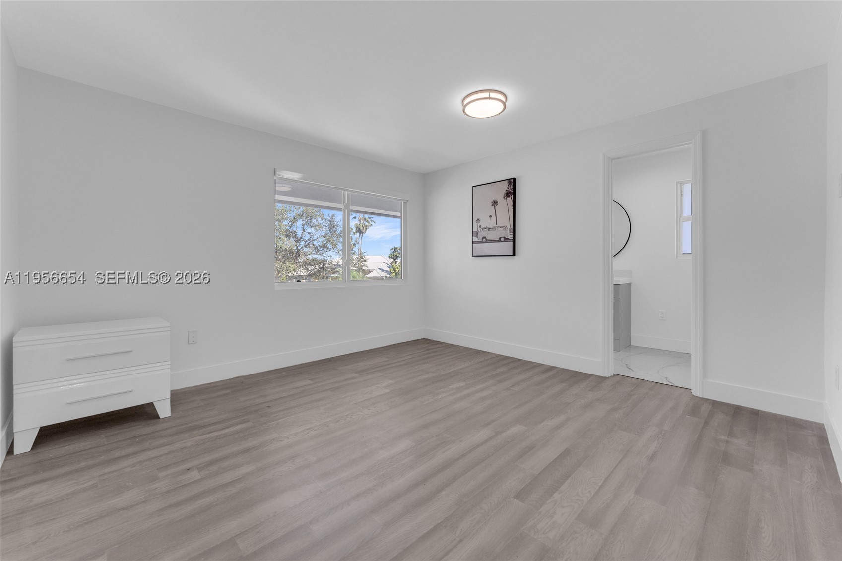 LAUREL OAKS EAST - Residential