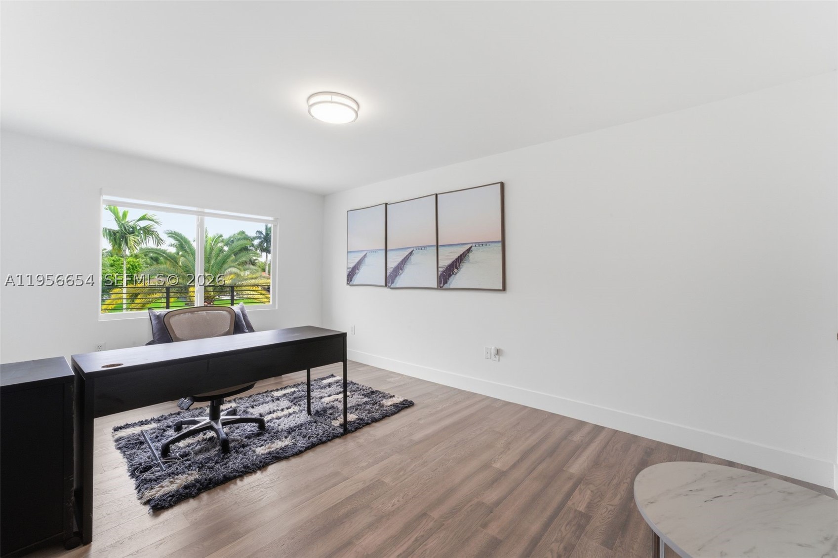 LAUREL OAKS EAST - Residential