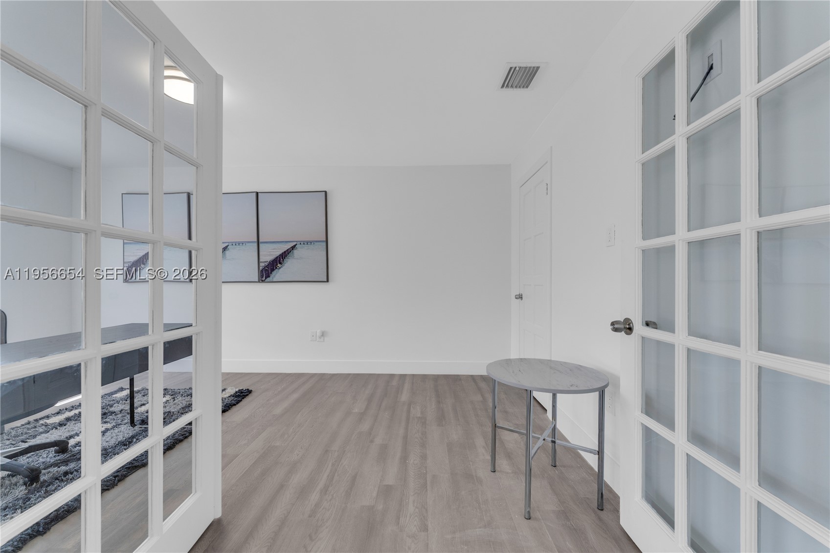 LAUREL OAKS EAST - Residential