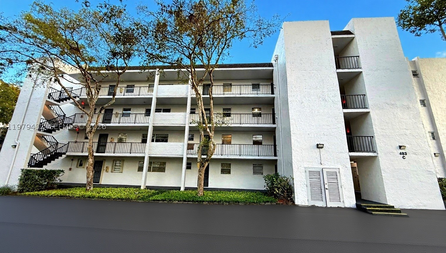 PLANTATION PINES CONDO - Residential