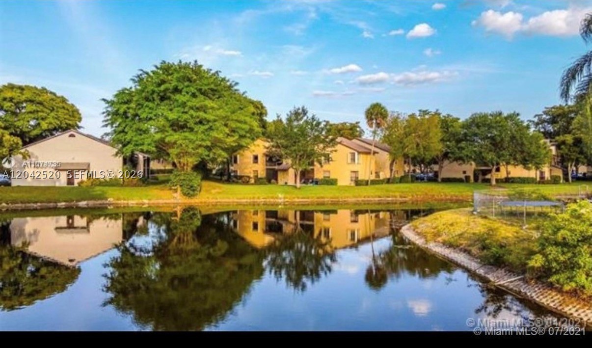 KARANDA VILLAGE 3- B COND - Residential Lease