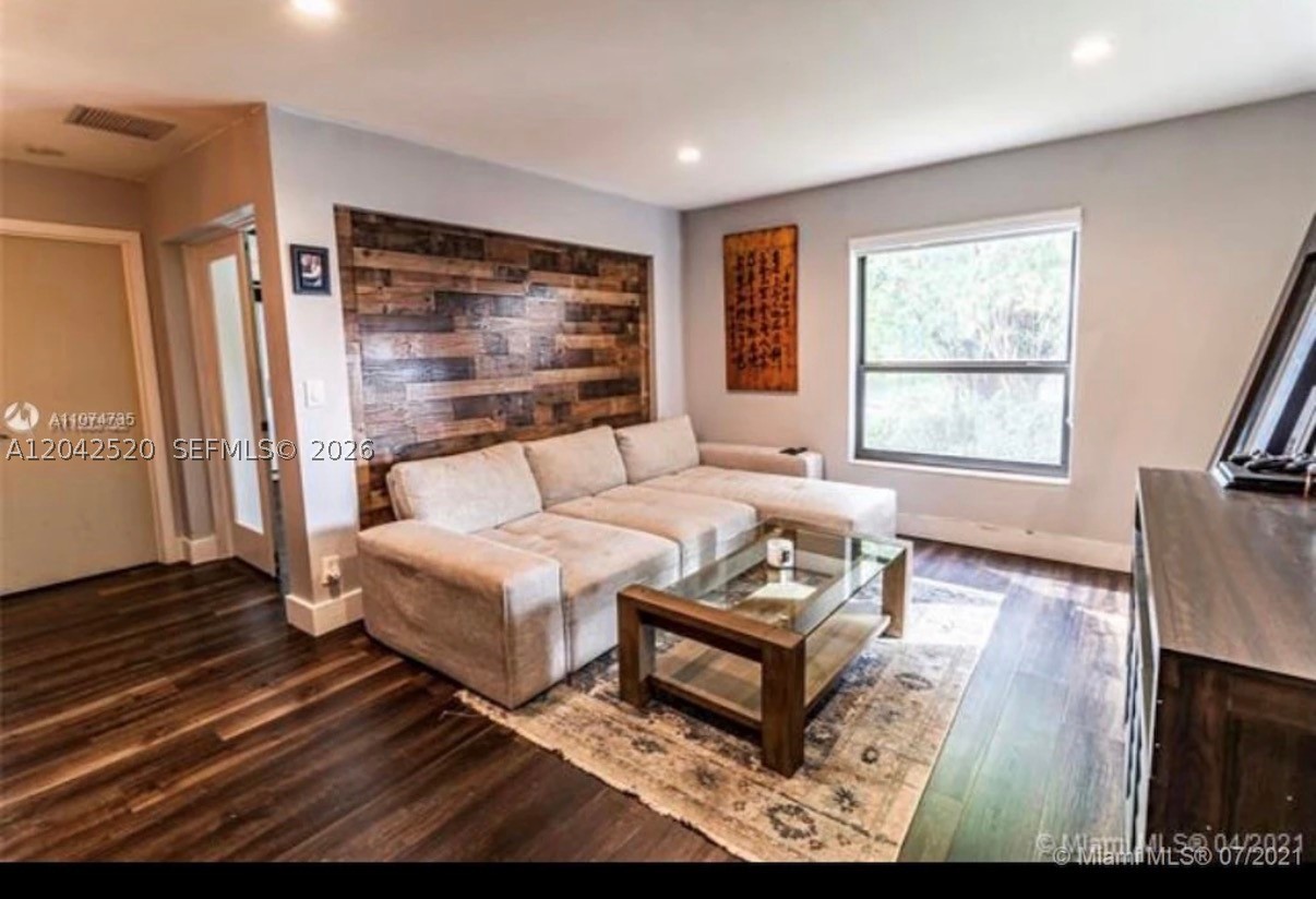 KARANDA VILLAGE 3- B COND - Residential Lease
