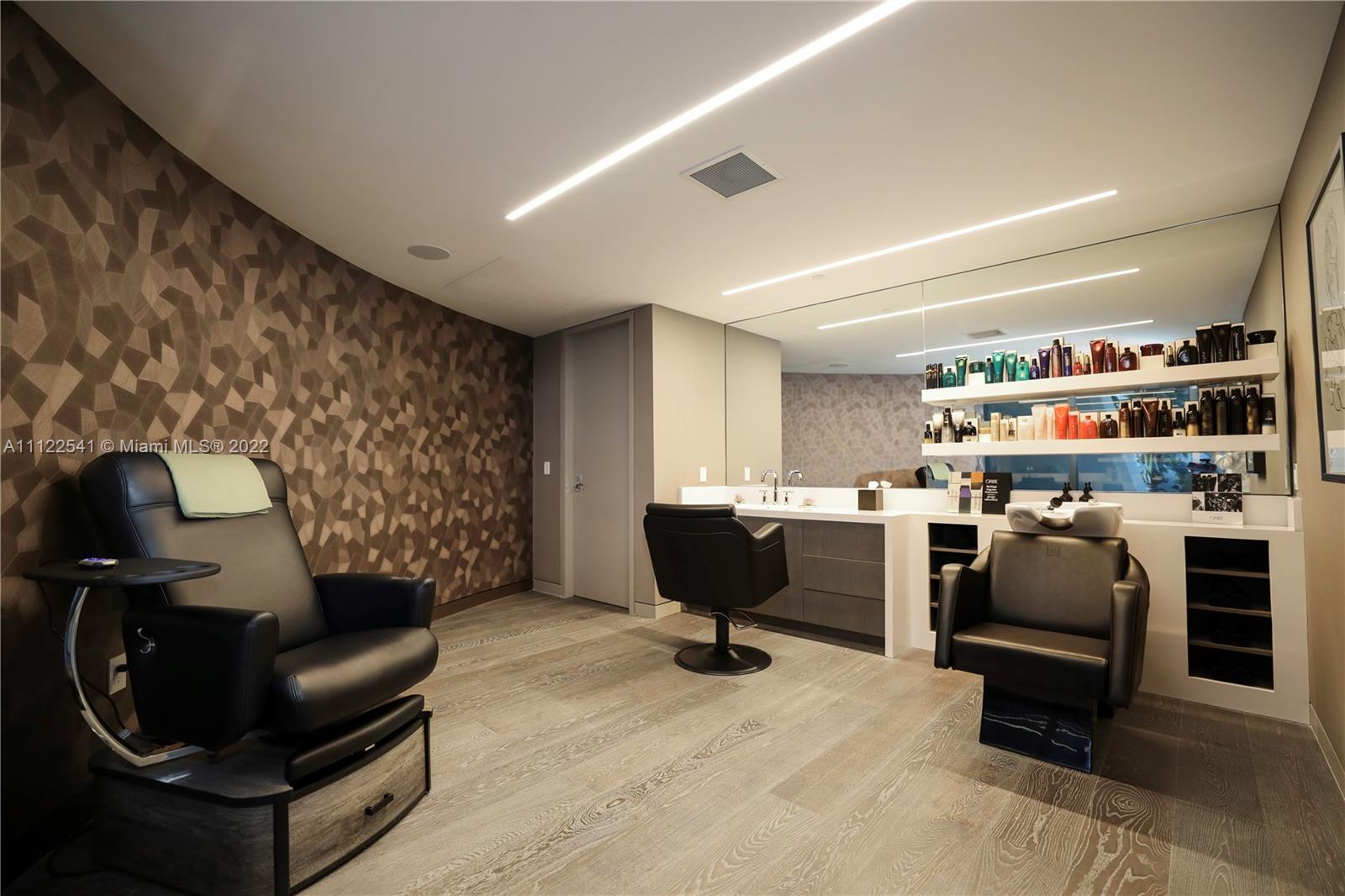 ONE THOUSAND MUSEUM CONDO - Residential