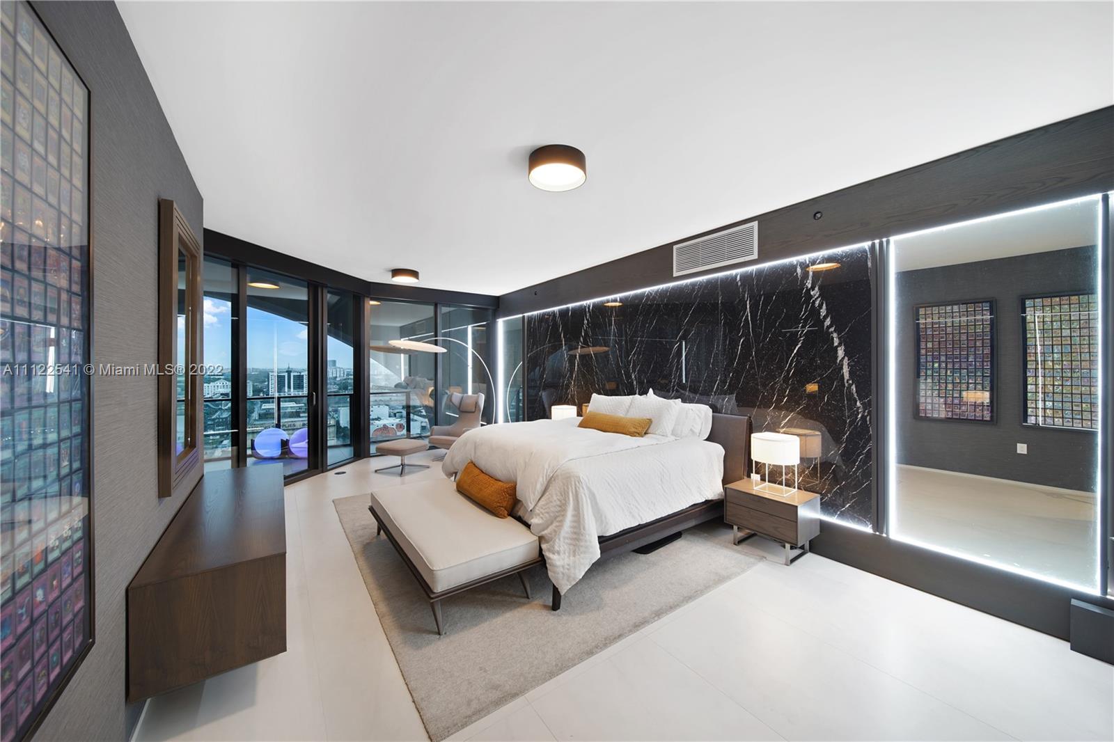 ONE THOUSAND MUSEUM CONDO - Residential