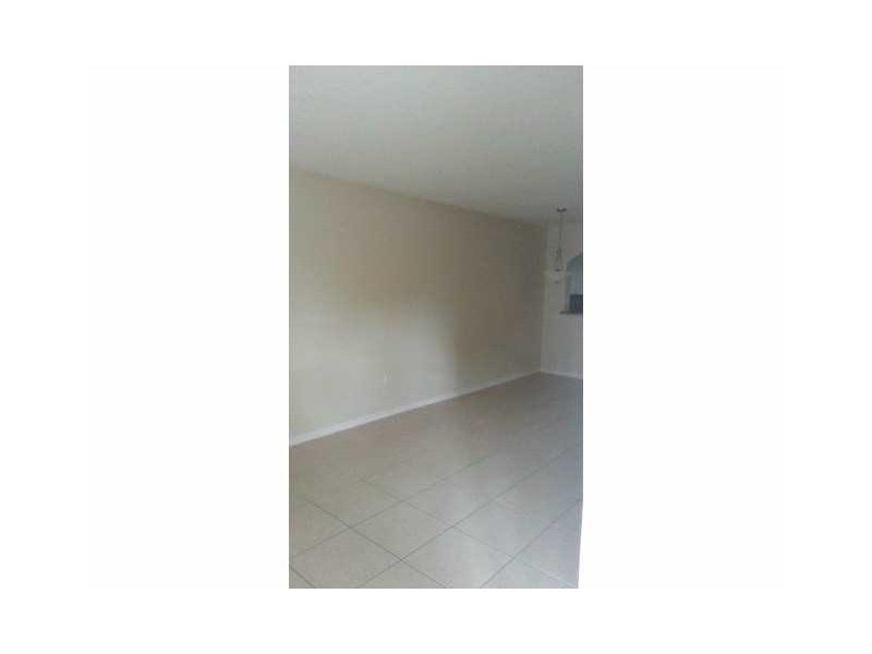 MONTEREY AT MALIBU BAY CO - Residential Lease