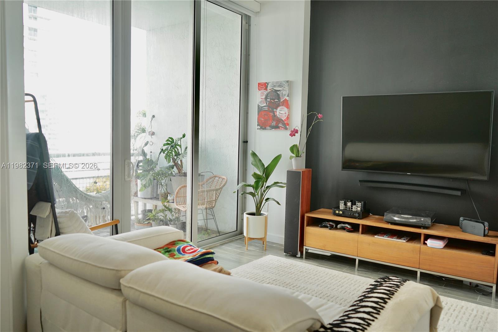 EDGEWATER LOFTS CONDO - Residential
