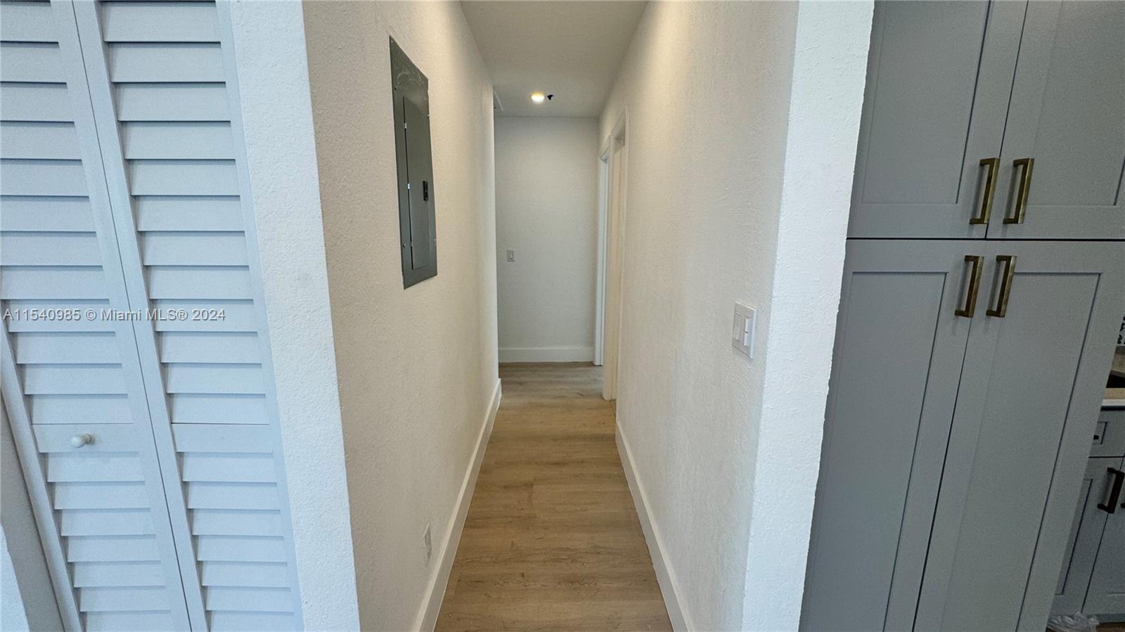 RIVIERA BEACH HEIGHTS ADD - Residential Lease