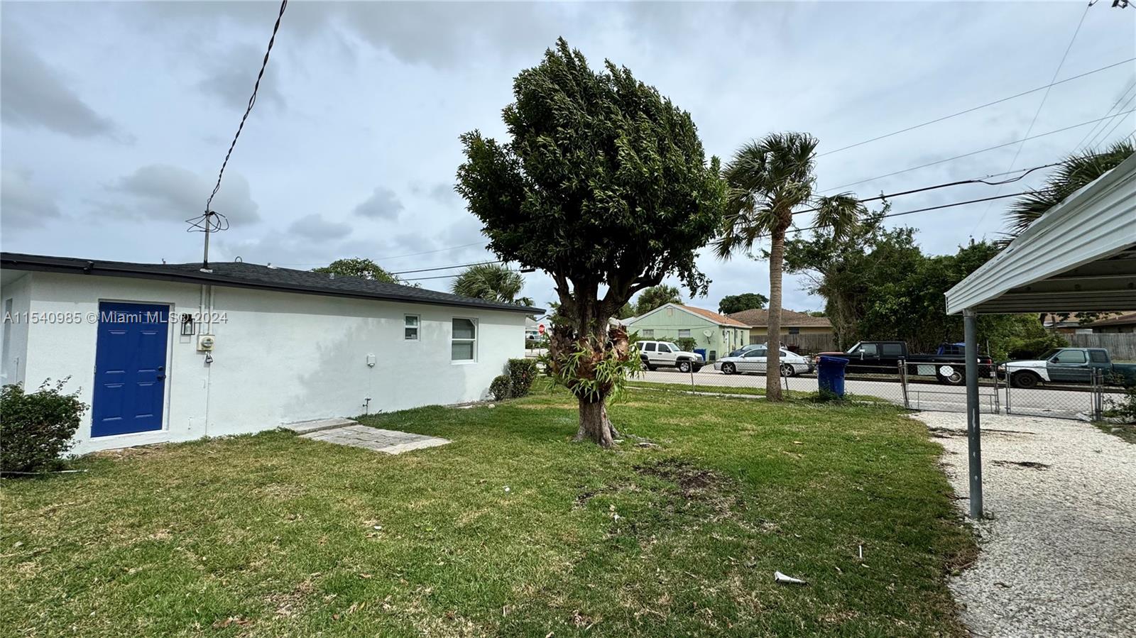 RIVIERA BEACH HEIGHTS ADD - Residential Lease