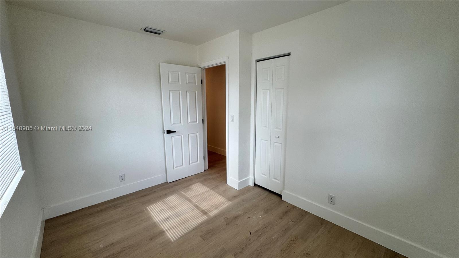 RIVIERA BEACH HEIGHTS ADD - Residential Lease
