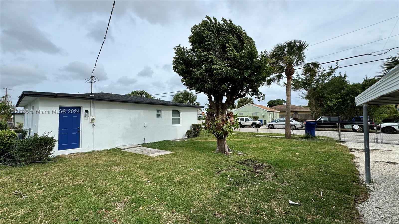 RIVIERA BEACH HEIGHTS ADD - Residential Lease
