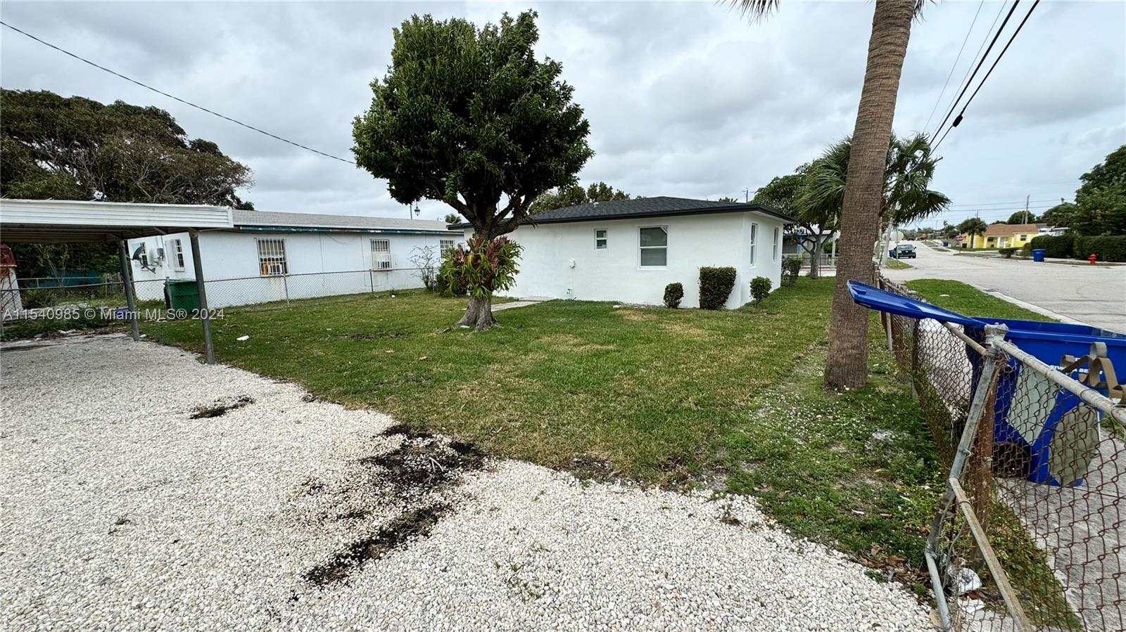 RIVIERA BEACH HEIGHTS ADD - Residential Lease