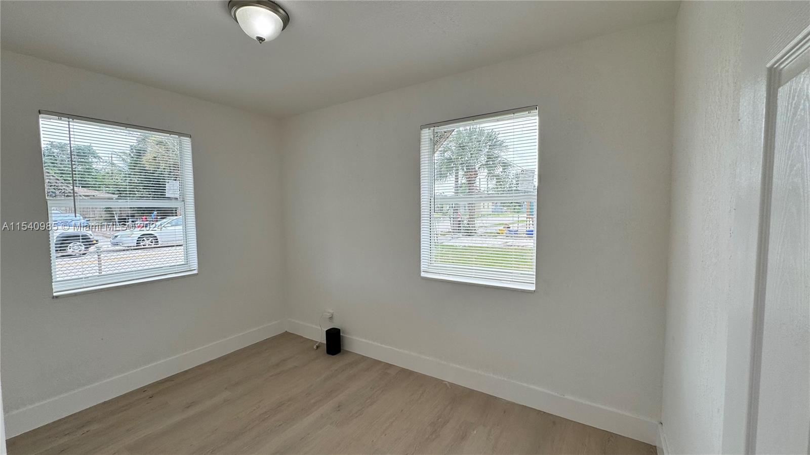 RIVIERA BEACH HEIGHTS ADD - Residential Lease