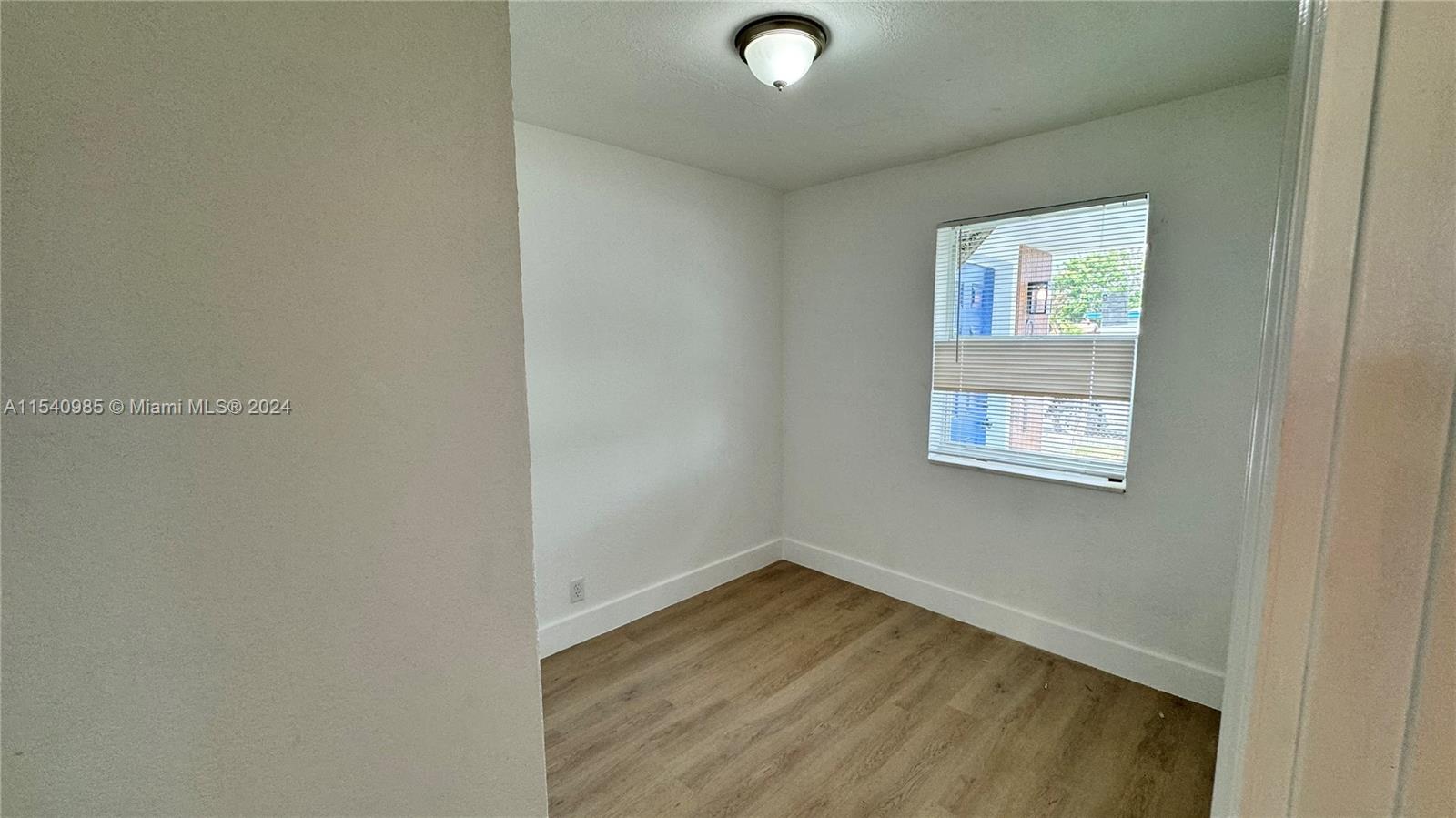 RIVIERA BEACH HEIGHTS ADD - Residential Lease