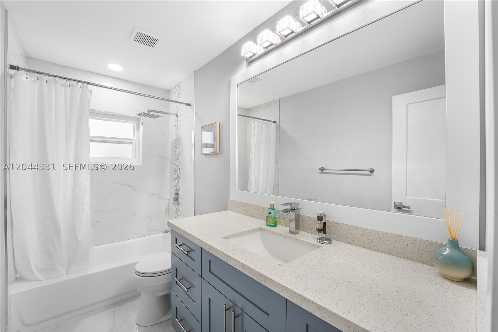 DELRAY VILLAS 1 - Residential