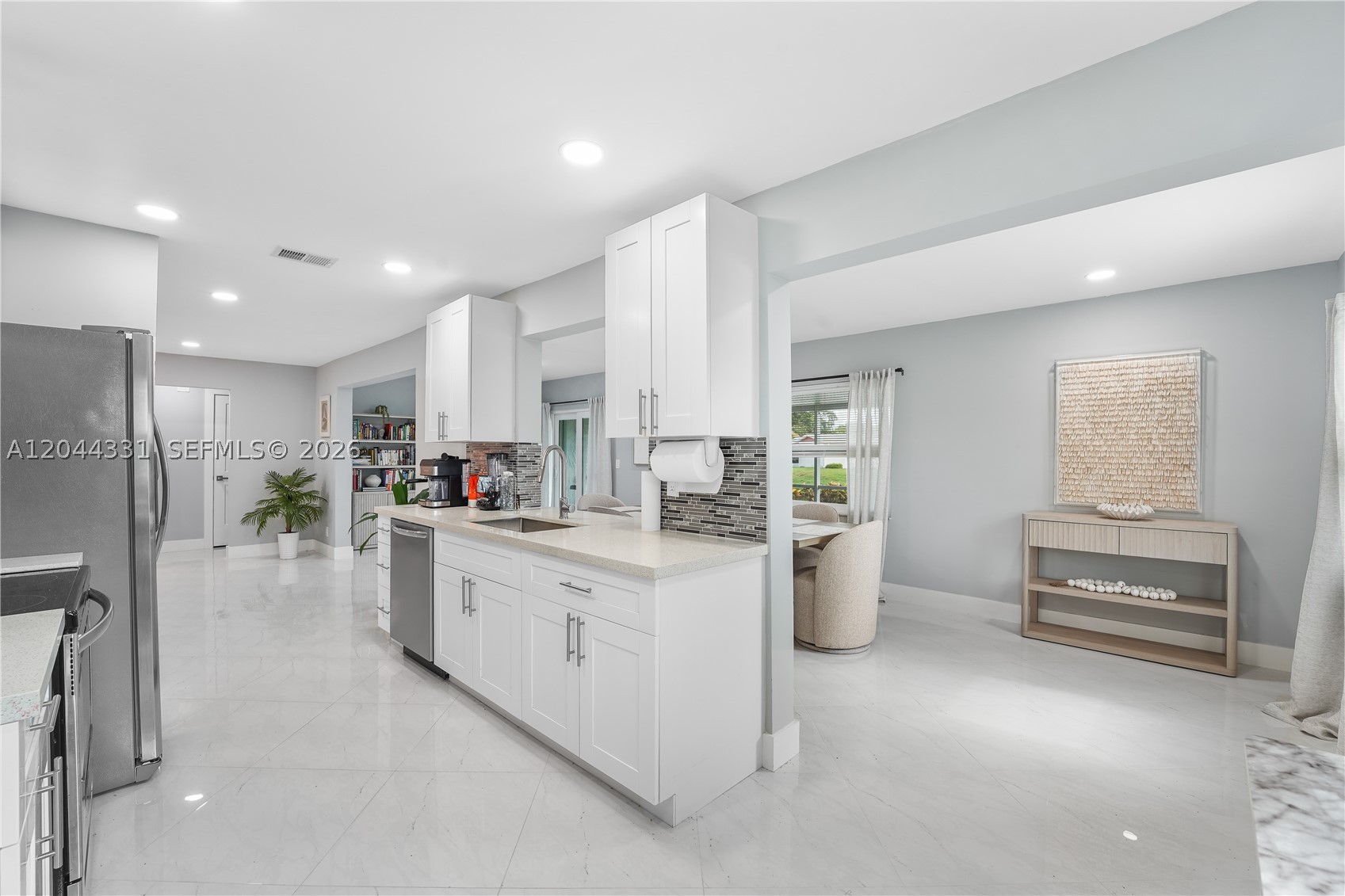 DELRAY VILLAS 1 - Residential