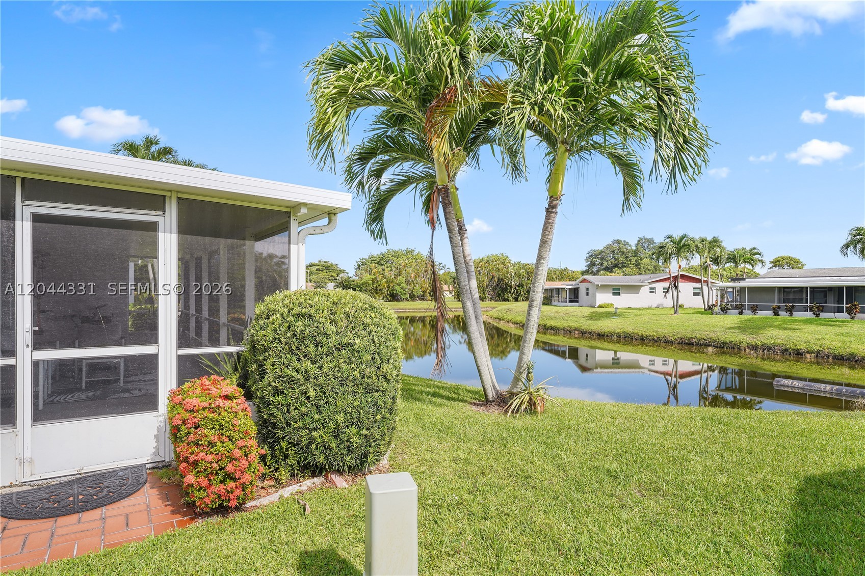 DELRAY VILLAS 1 - Residential