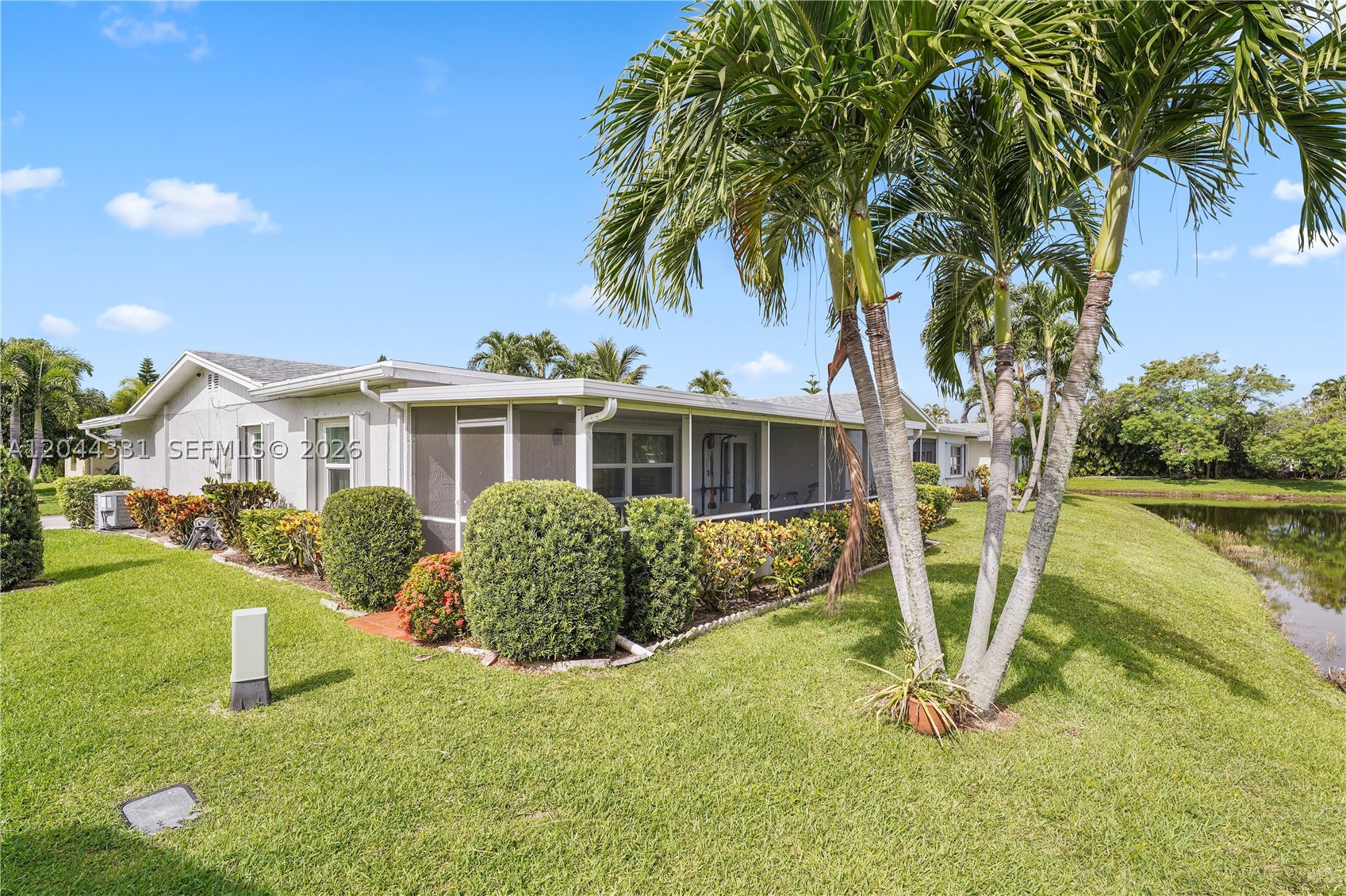 DELRAY VILLAS 1 - Residential