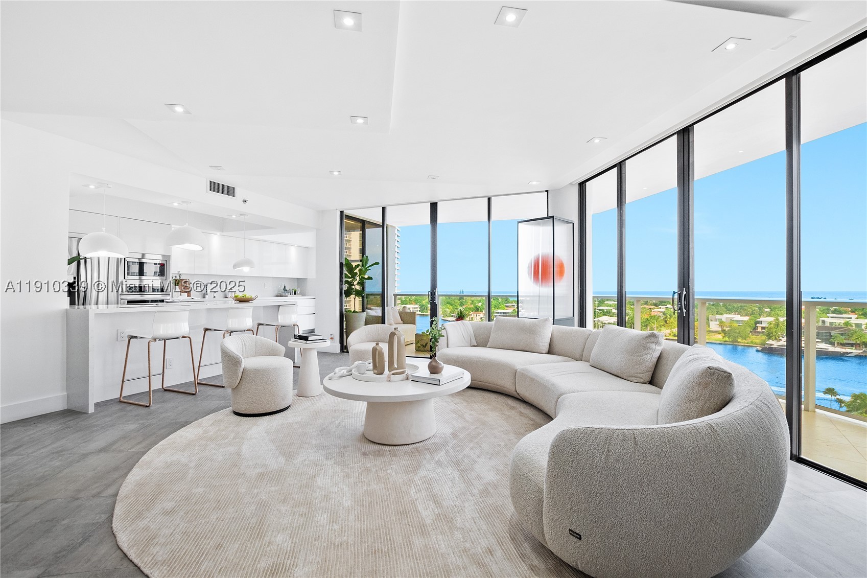 HAMPTONS WEST CONDO - Residential