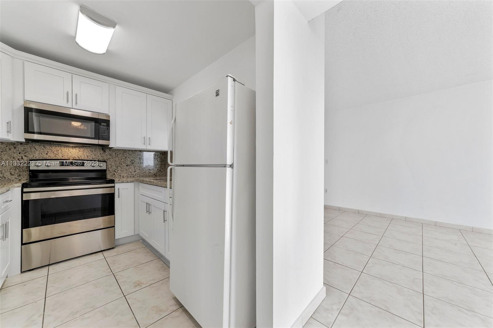 FLORIDA 2001 CONDO - Residential Lease