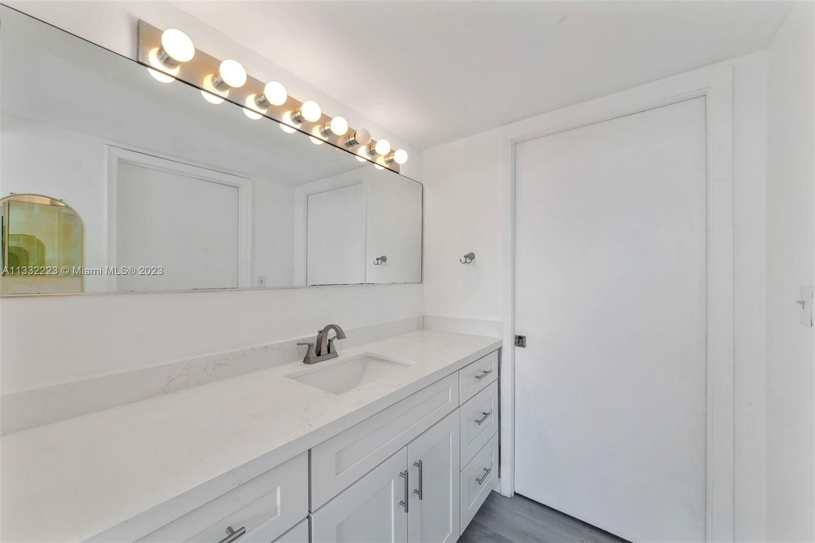 FLORIDA 2001 CONDO - Residential Lease