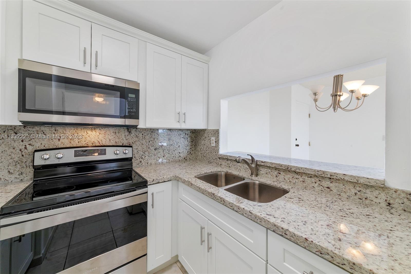 FLORIDA 2001 CONDO - Residential Lease