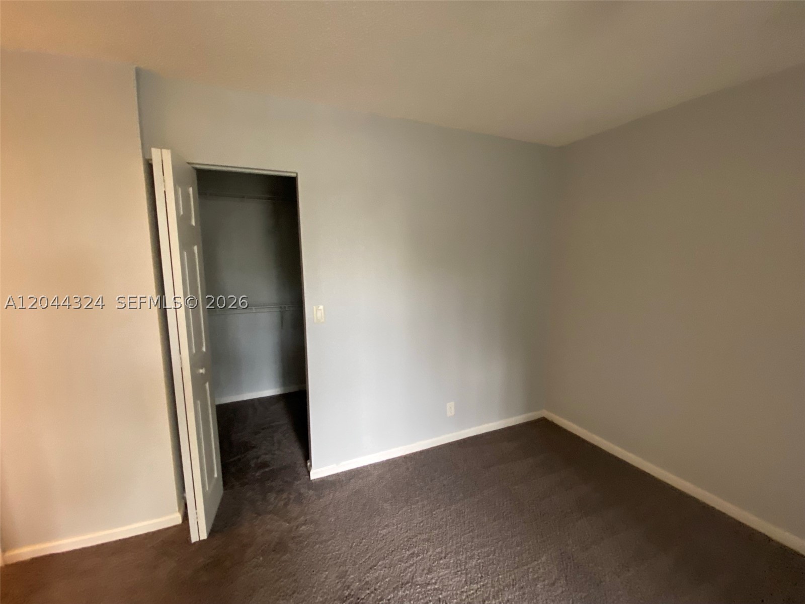 CENTERPOINTE CONDO - Residential Lease