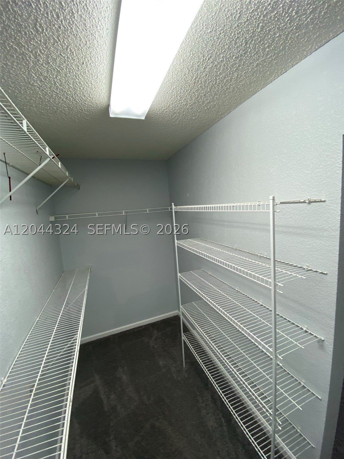 CENTERPOINTE CONDO - Residential Lease