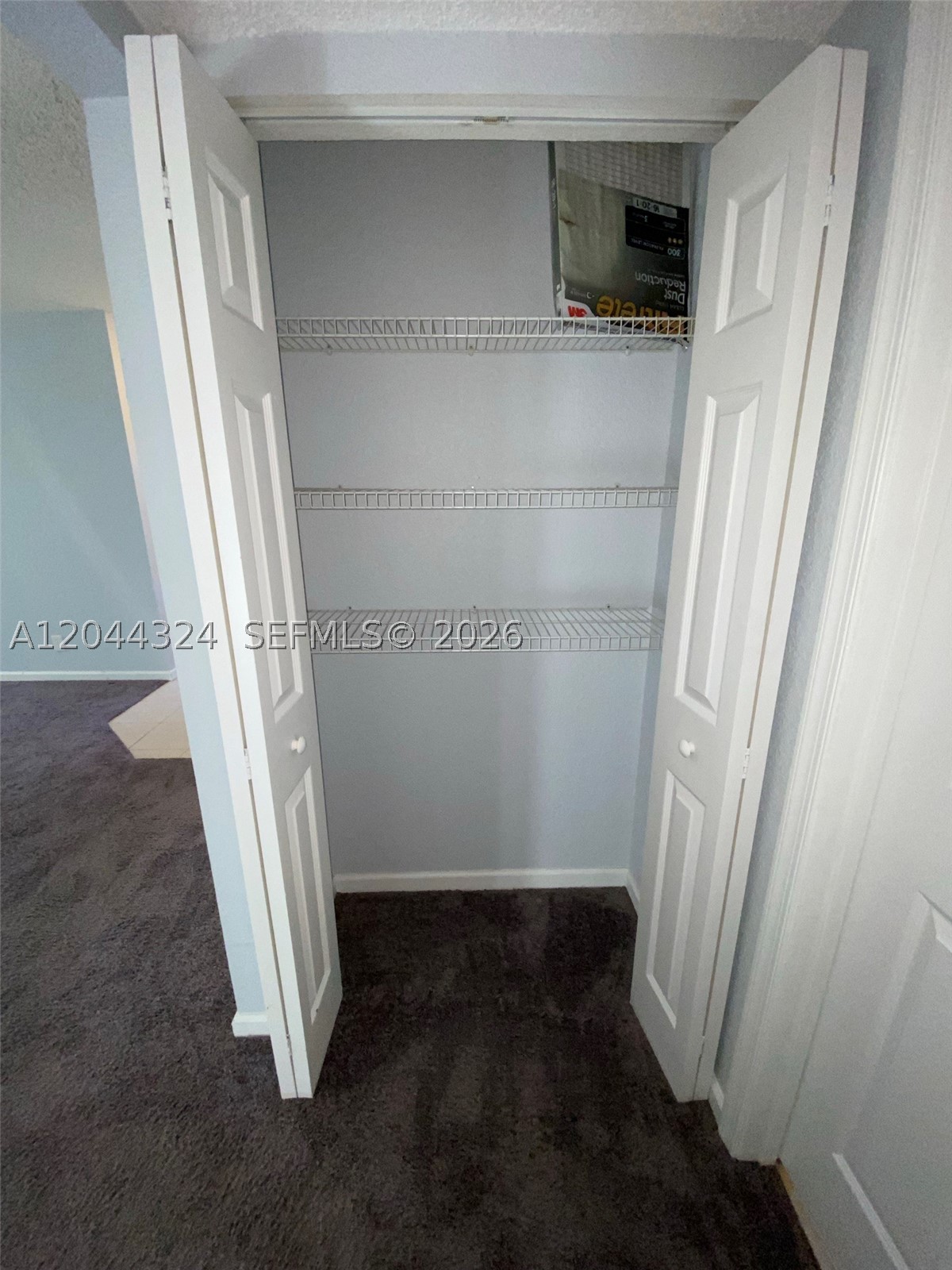 CENTERPOINTE CONDO - Residential Lease