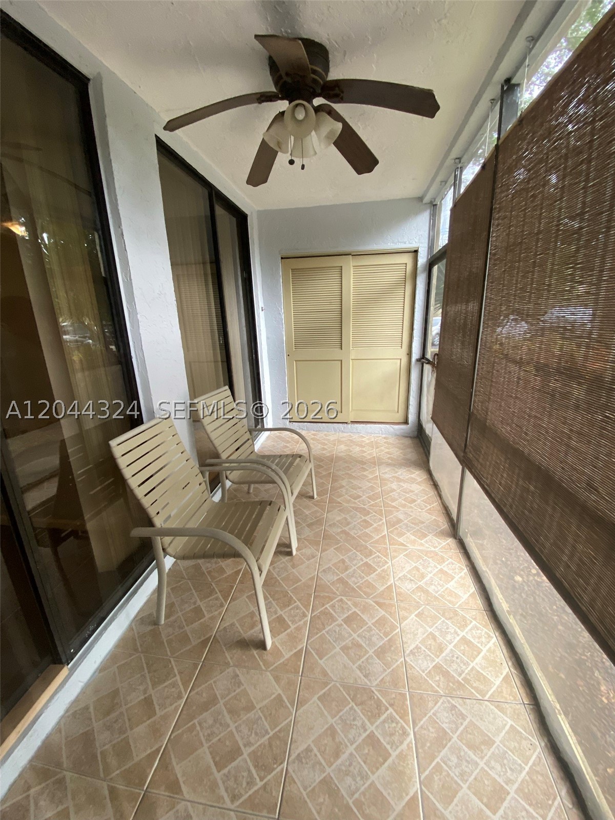 CENTERPOINTE CONDO - Residential Lease