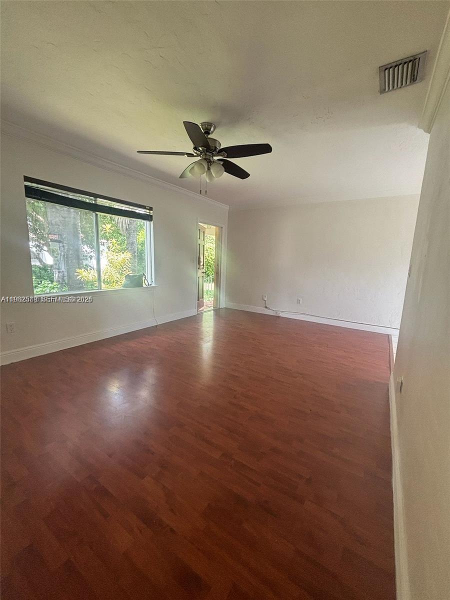BISCAYNE LAWN EXTENSION - Residential Income