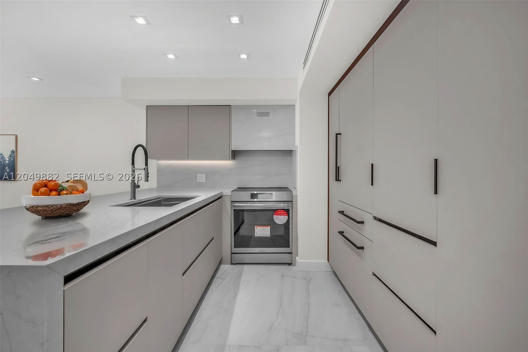 SPIAGGIA OCEAN CONDO - Residential