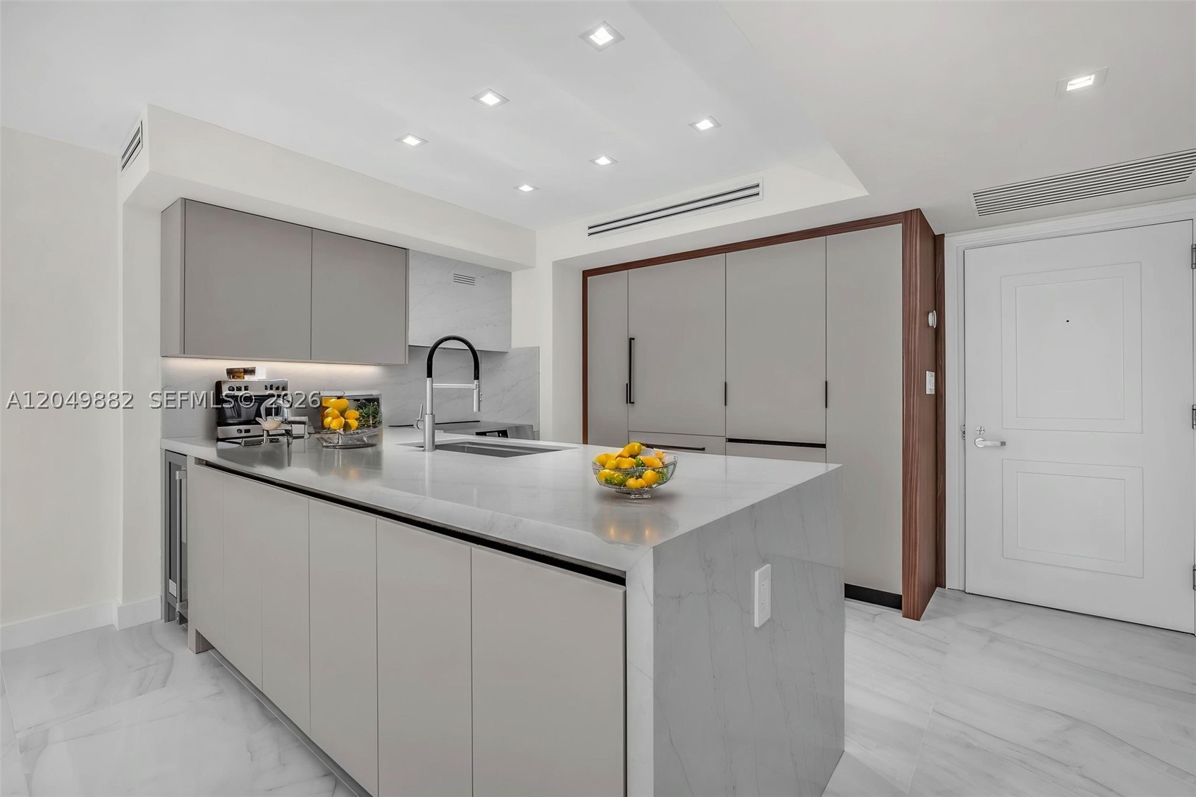 SPIAGGIA OCEAN CONDO - Residential