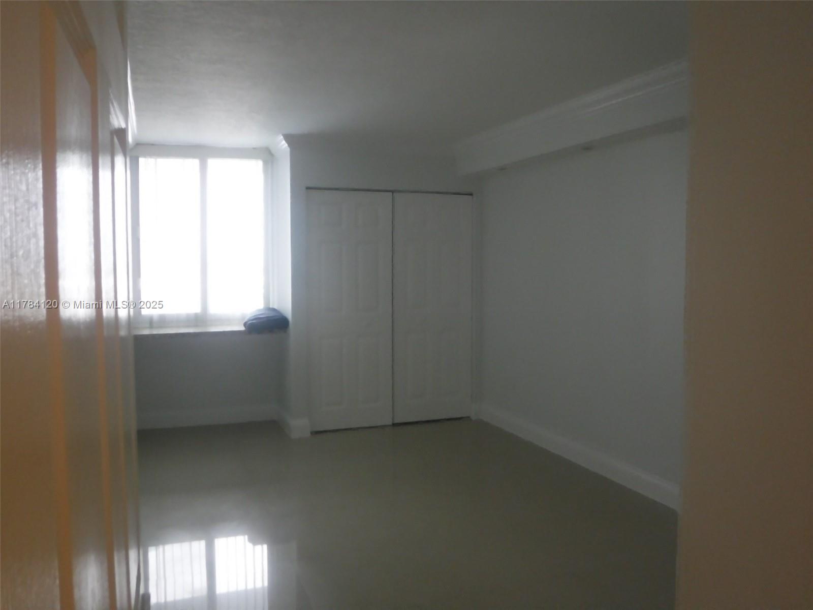MADISON DOWNTOWN CONDO - Residential