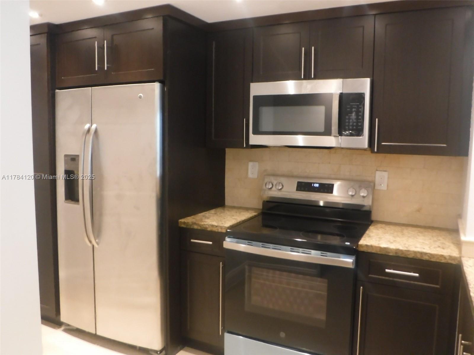 MADISON DOWNTOWN CONDO - Residential