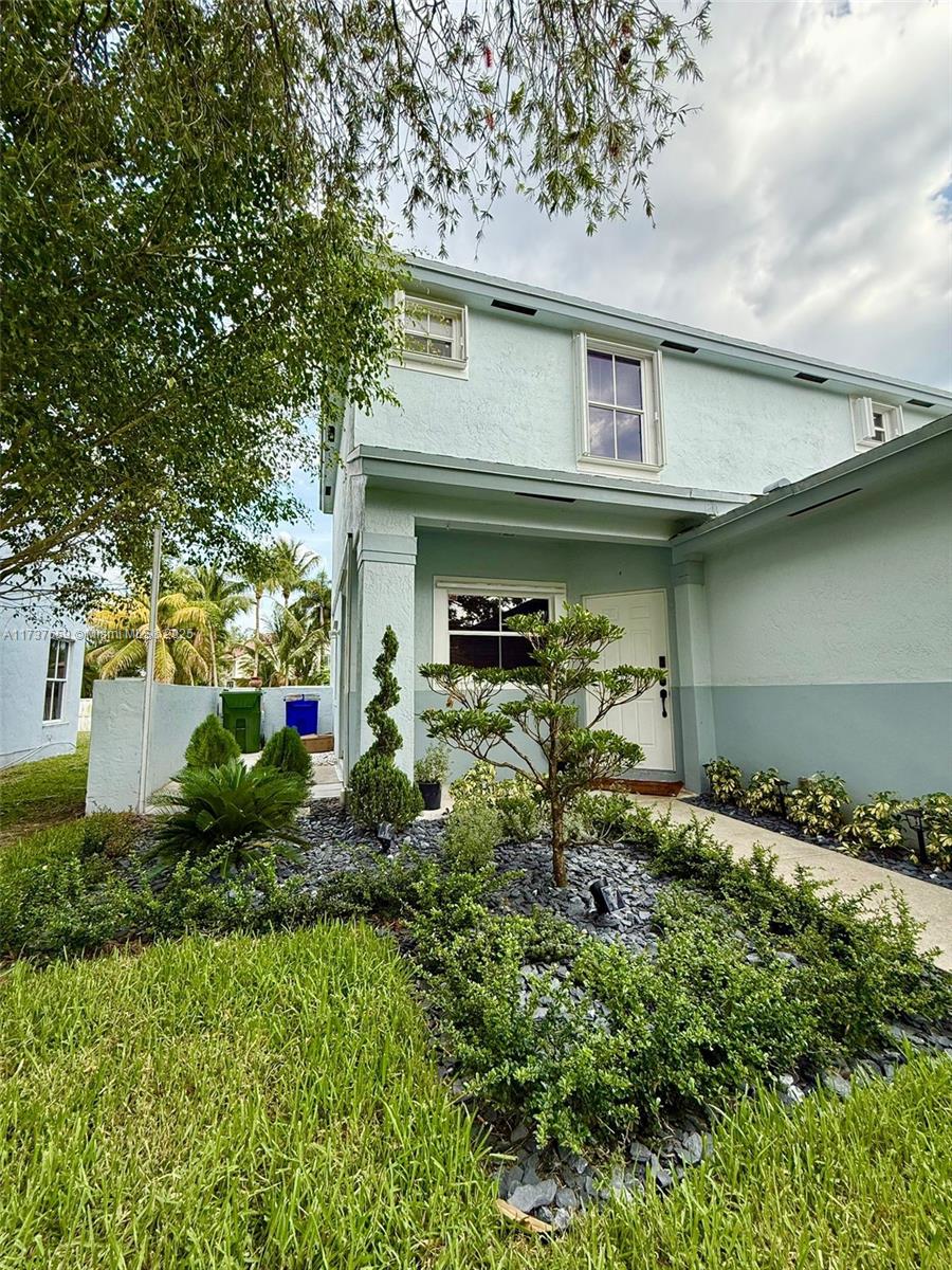 CHAPEL TRAIL REPLAT - Residential