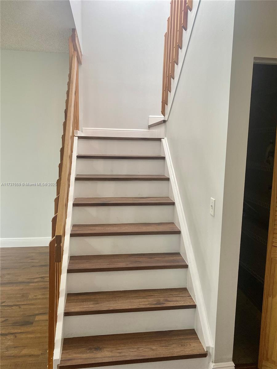 CHAPEL TRAIL REPLAT - Residential